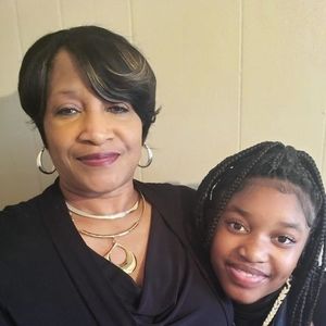 Meet your Posher, Constance